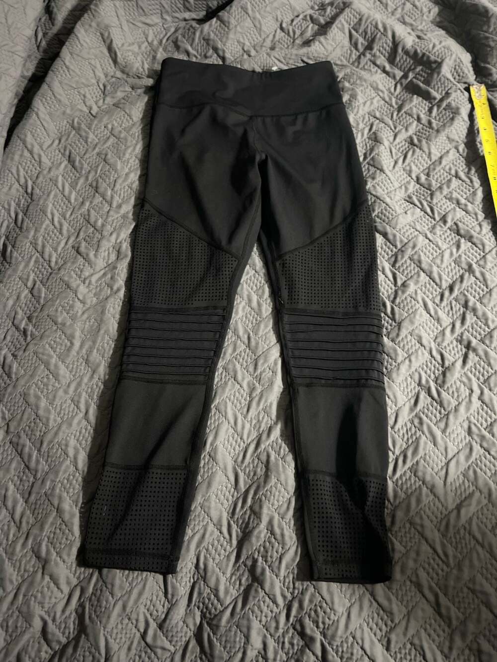 Zyia Active Black Performance Moto Leggings with Mesh and Ribbed Detailing